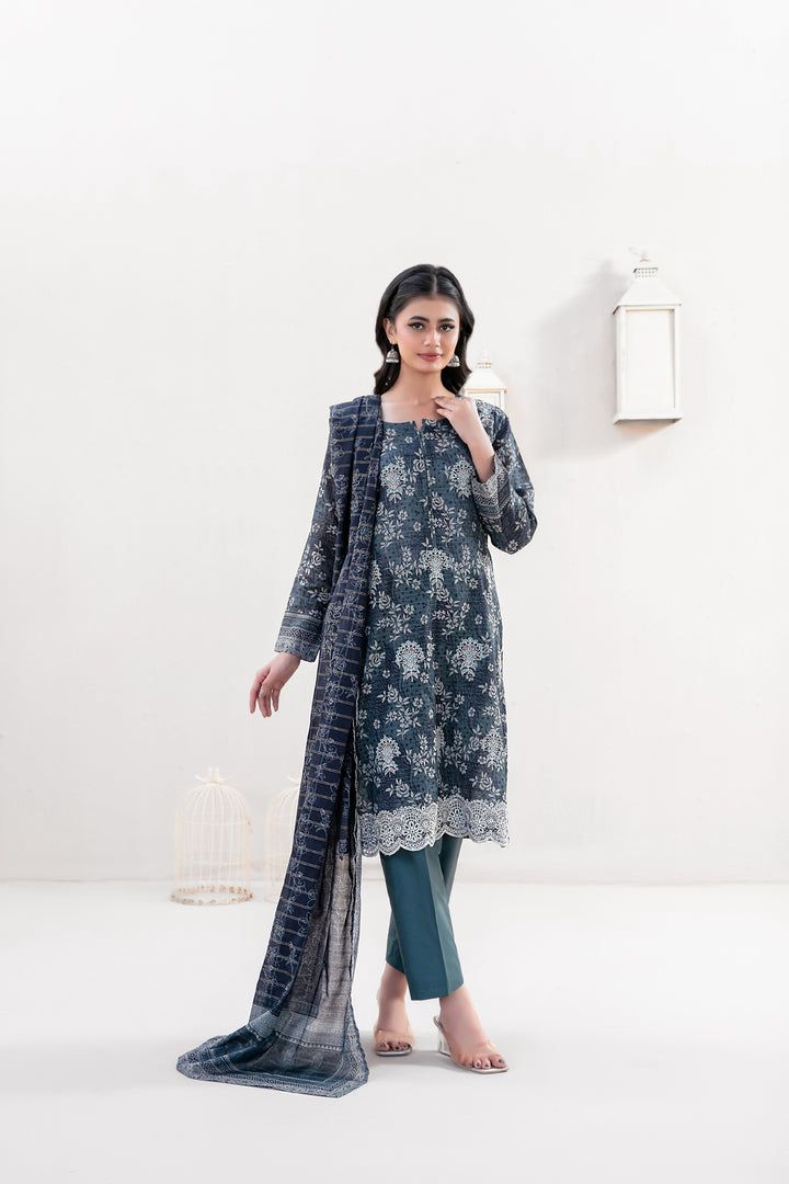 Shahid Tawakkal Volume Eyana – Premium Elegance Collection