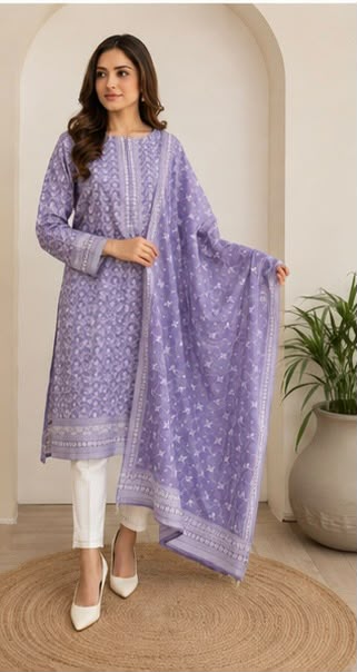 Five Star Brand Lawn premium Stuff & Quality Top Trending Design